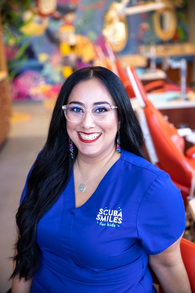 Scuba Smiles (26)_800x1200_400x600